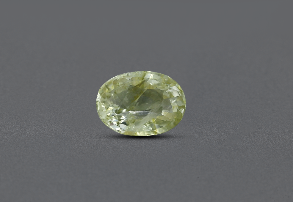 Yellow Sapphire (7 ratti )