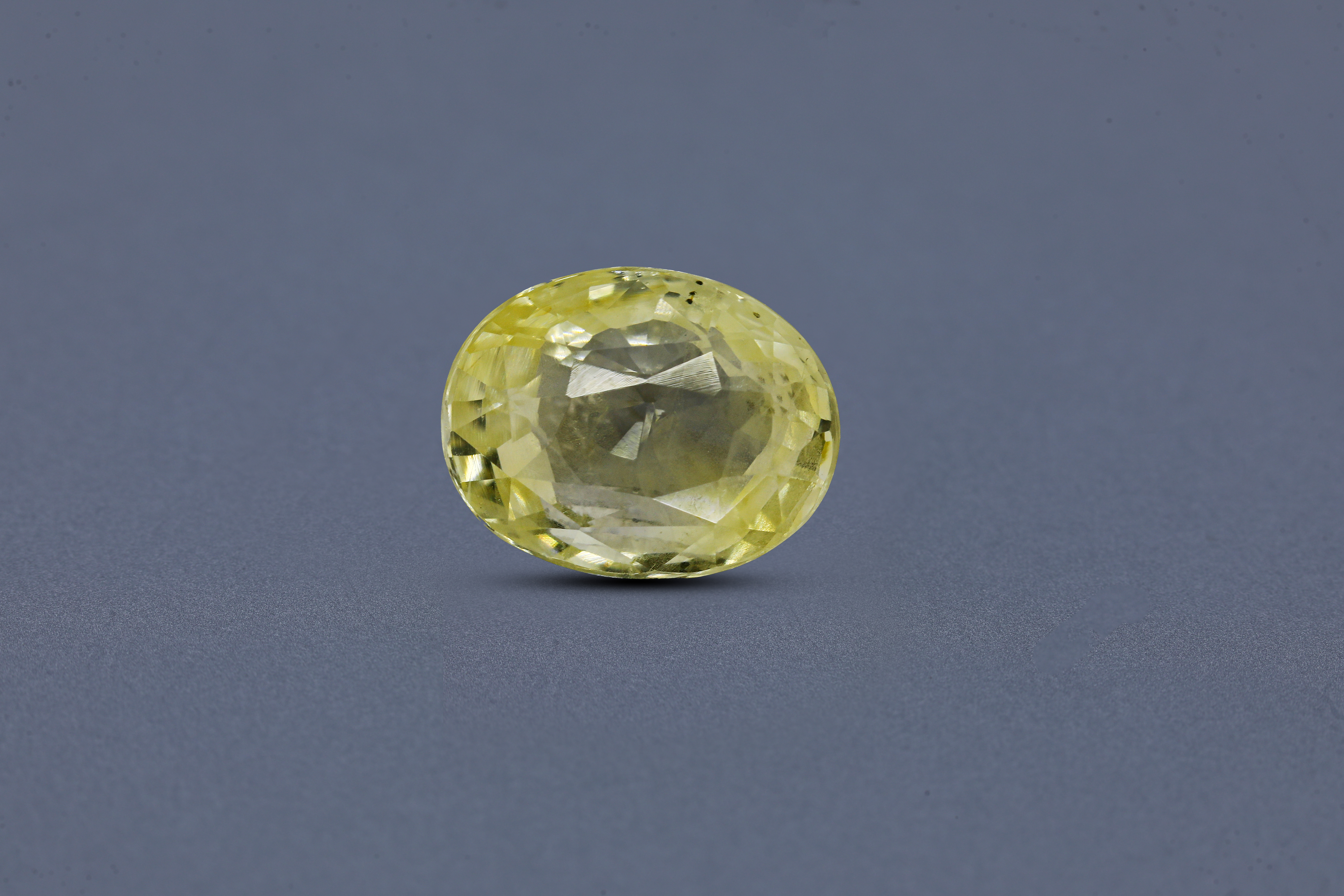 Yellow Sapphire (6.5 ratti )