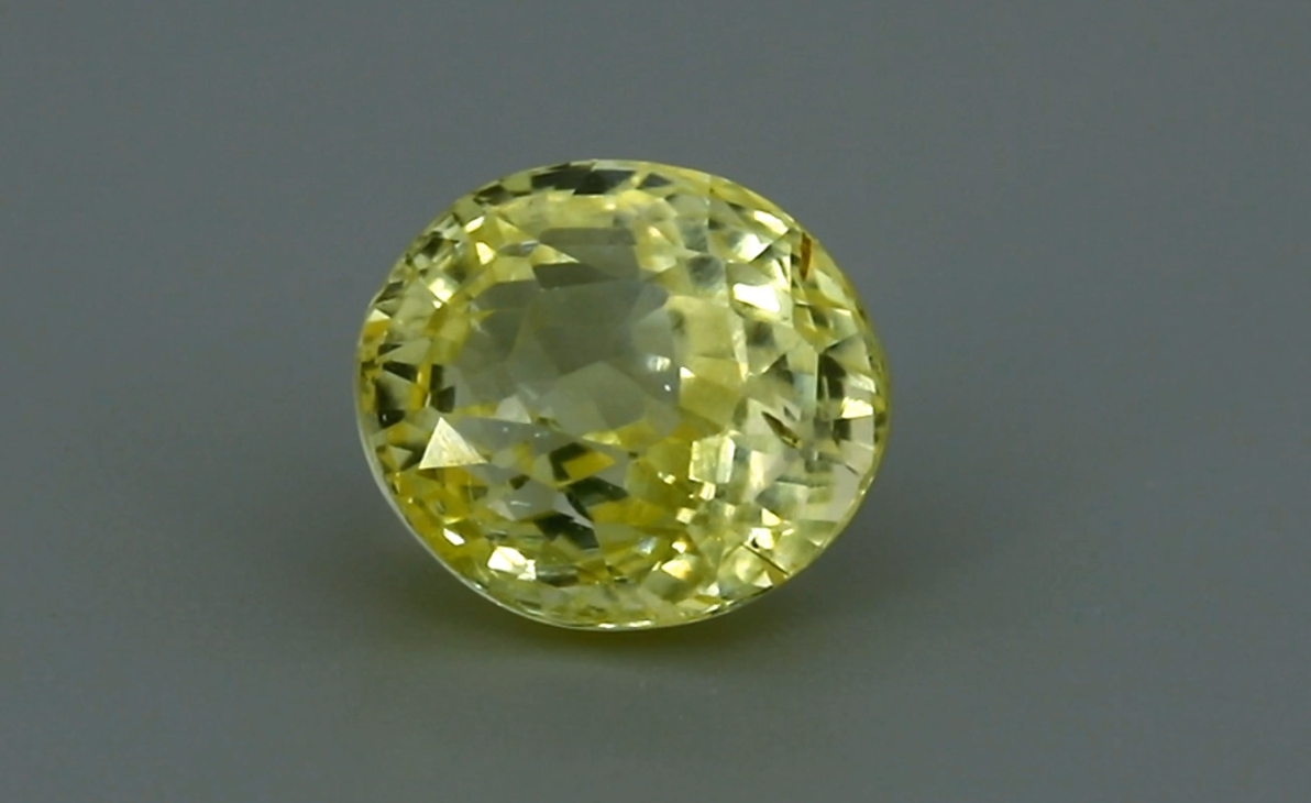 Yellow Sapphire (6.00 ratti )
